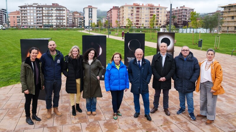POLYMAT supports traveling eclipse exhibition