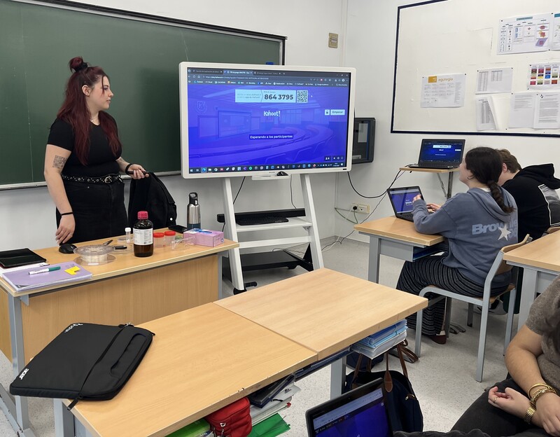 Itziar Insua Inspires Students at Ekintza Ikastola with 3D Printing Talk