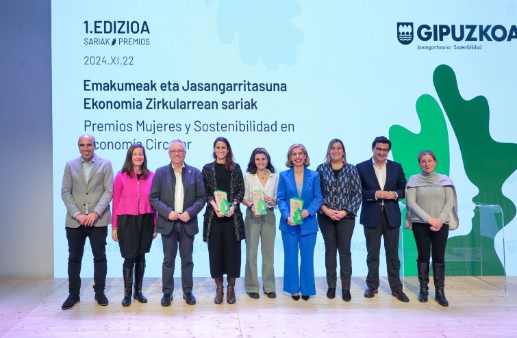 Idoia Azaldegui honored for her leadership in sustainability