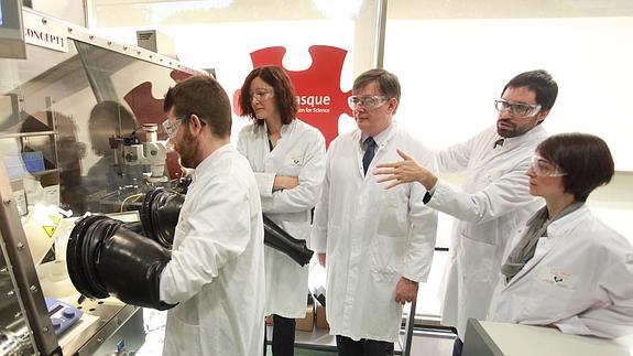 Ikerbasque and Polymat Prof. Aurelio Mateo-Alonso participates in the press presentation of Ikerbasque Research Professor new call
