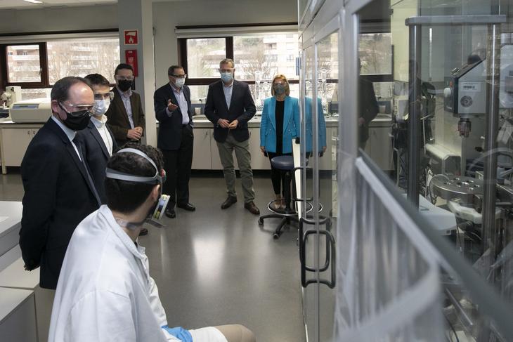Visita del diputado general Markel Olano a POLYMAT